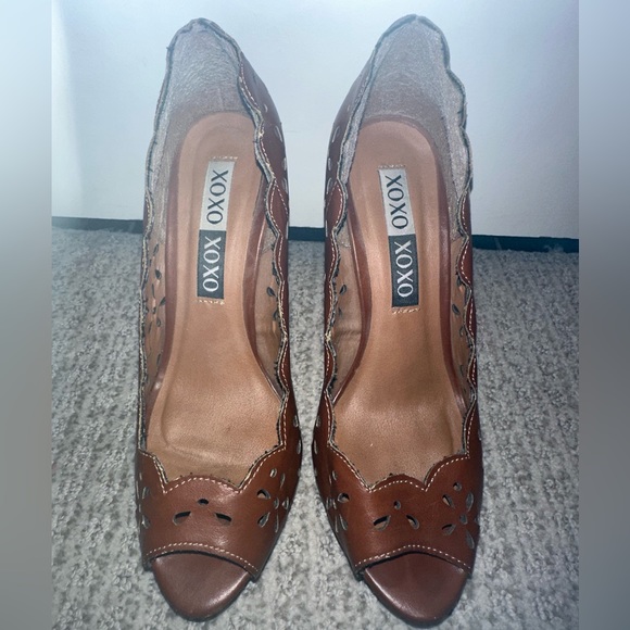Xoxo heels - Picture 2 of 6